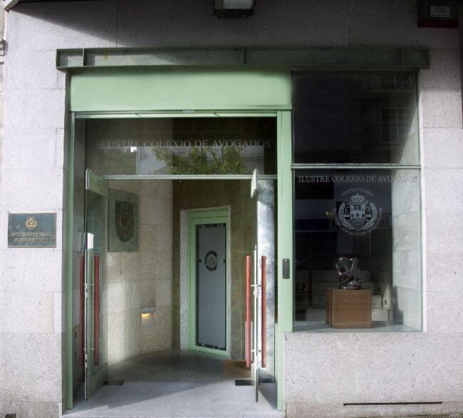 Ilustre Colegio de Abogados de Pontevedra Ingreso al Ilustre Colegio de Abogados de Pontevedra